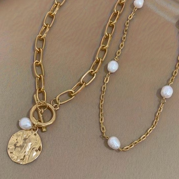 Chunky Gold and Pearl Necklace Set - Picture 3 of 5